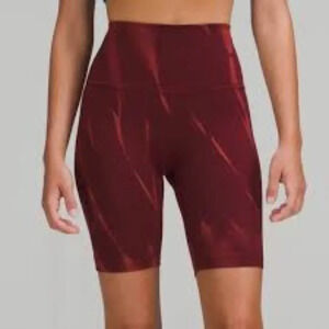 Lululemon Wunder Train High Rise Shorts 8"